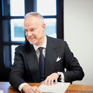 A magyar honvédelmi miniszter szerint "most jó lenni katonának"