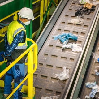 Több ezer magyar vállalkozásnak lett kötelező ez a biztosítás januártól