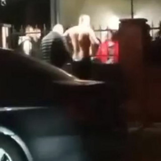 Döbbenetes videó: kocsma előtt őrjöngött a fideszes alpolgármester és a helyi vállalkozó