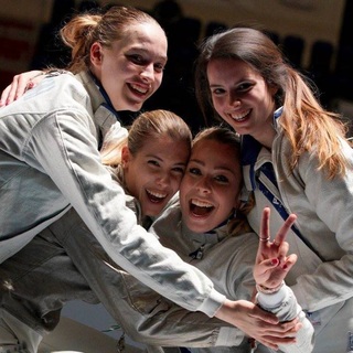 Arany- és ezüstérem csapatban a junioroknál a korosztályos vívó Eb-n Nápolyban