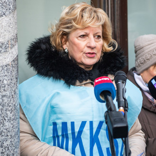 A szociális feladatokat ellátó ágazat robbanás előtt álló. puskaporos hordó