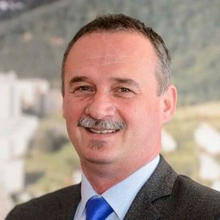 Salgótarján polgármestere szerint vérlázító, hogy a pedofil segítője kegyelmet kaphatott a Fidesz-KDNP legfelsőbb szintjéről