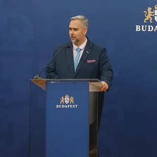 Kiss László: meg kell erősíteni a gyermekvédelmi jelzőrendszert