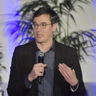 Karácsony: öt plusz egészségben eltöltött évet szeretnének adni a budapestieknek