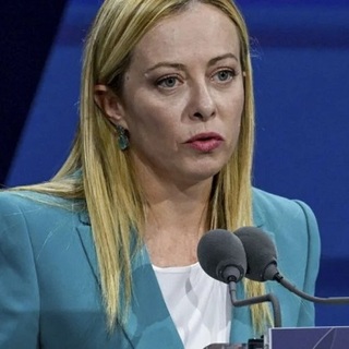 Georgia Meloni még Bidennel is egyeztetne a bevándorlásról