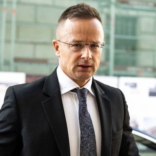 Szijjártó: Magyarországot aggodalommal tölti el a közel-keleti helyzet