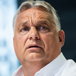 Mivel a veszélyek kora van, Orbán tanácsadó testületet szervezett maga köré