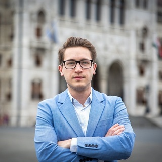 Szó nélkül utasították el a szakbizottság fideszes képviselői az aktív eutanáziáról szóló határozati javaslatot