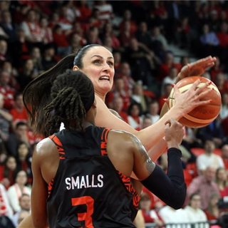 Nem jutott négyes döntőbe a DVTK a női kosárlabda Euroligában