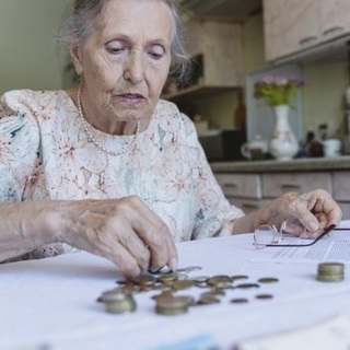 A nyugdíjasok több mint harmada létminimum alatt él