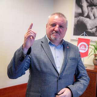 Az MSZP továbbra is parlamenti vizsgálóbizottság felállítását sürgeti a kegyelmi ügyben