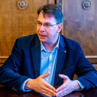 Nincs vége az egri parkolási botránynak, Mirkóczkiék mentik a bőrüket