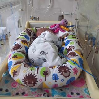 Újabb újszülöttet hagytak a szolnoki kórház babamentő inkubátorában