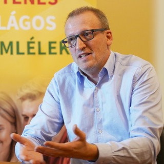 A reformátusok volt zsinati tanácsosa szerint Balog Zoltán nem maradhat püspök