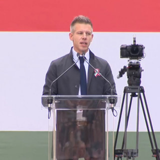 Talpra magyarok! néven indít politikai kezdeményezést Magyar Péter