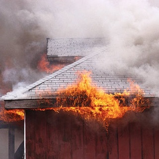 Egy vendégházban ütött ki tűz, ezúttal Etyeken