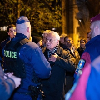 Mészáros Lőrinc emberei rendőröket hívtak az újbudai polgármesterre