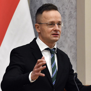 Szijjártó: a Schedl 40 milliárd forintos beruházáséval 160 új munkahely jön létre Debrecenben és Kecskeméten