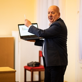 A „boldogságrangsorban” a sor végén kullog a magyar nyugdíjas