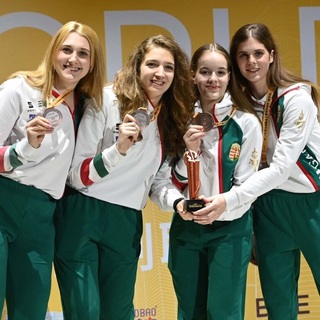 Bronzérmes a magyar csapat a nancsingi női párbajtőr világkupán