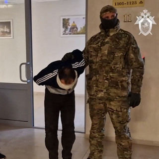 Egy moszkvai bíróság előzetes letartóztatásba helyezte a terrortámadás négy vádlottját