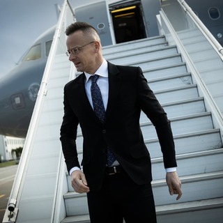 Szijjártó Péter Oroszországba utazott, a paksi bővítésről tárgyal