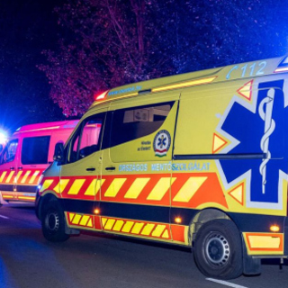 Magyarország 2024: cipőre gyűjtenek a siófoki mentősöknek