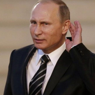 Magyar szélsőjobbhoz köthető személyek lehetnek egy oroszbarát propagandahálózatban