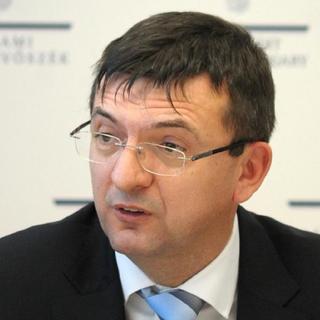 Az ÁSZ volt elnöke tízmillióért „szakérthetett” a Pénzügyminisztériumnak