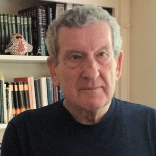 Magyarország inog, láthatóan az összeomlás szélén tántorog