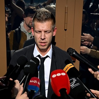 Nem véletlenül nem nyúlt bele a Nemzeti Választási Iroda Magyar Péter „pártbulijába”