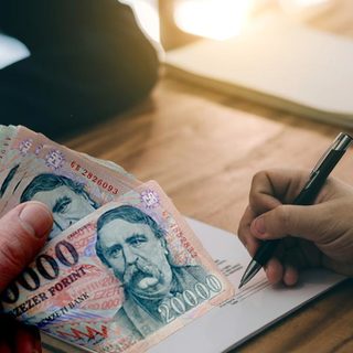 A héten ki fog derülni az is, mennyit keresnek a magyarok