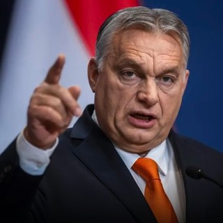 Orbán Viktor: háború, háború, háború, háború