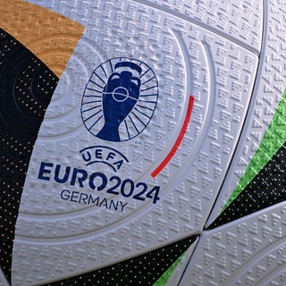 Az UEFA elfogadta a keretek létszámának emelését