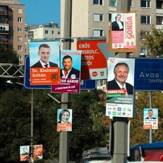 Szabadon lehet plakátozni, de sokba kerül annak, aki ezekre a szabályokra nem figyel