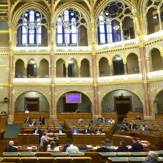 A baloldal "brüsszeli politikai akcióinak feltárásáról" tárgyalnak