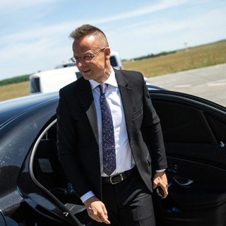 Szijjártó Brüsszel után nekiment a NATO-nak is, elementáris küzdelemre számít