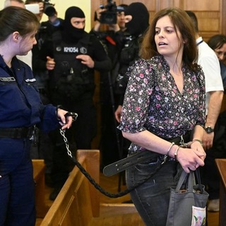 16 milliós óvadék fejében háziőrizetbe kerül a letartóztatásból Ilaria Salis olasz antifa