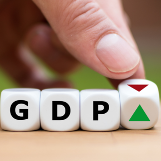 Távol még a kormány regionális iparhatalmi célja – ismét kiábrándító adatok érkeztek