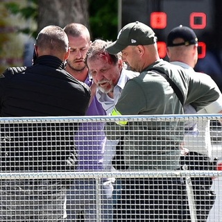 Vizsgálati fogságba helyezték a Fico elleni merénylet gyanúsítottját