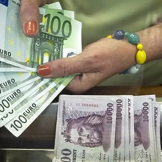 Meglepőnek tűnhet, de most érdemes eurót váltani a nyaraláshoz