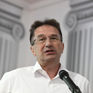 Audi terepjáróval ment lángosozni Völner Pál