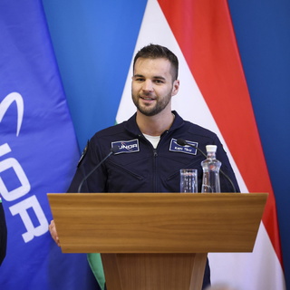 Komoly tudományos kutatást hajt végre a kiválasztott magyar űrhajós