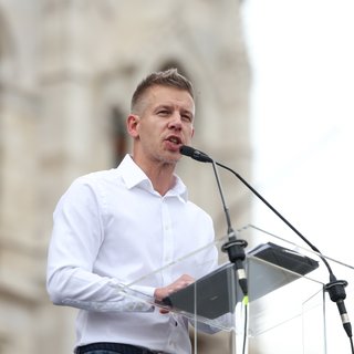 Csodavárás Orbanisztánban