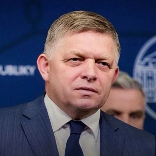 Megerősítette az orvosi konzílium Robert Ficó javuló állapotát