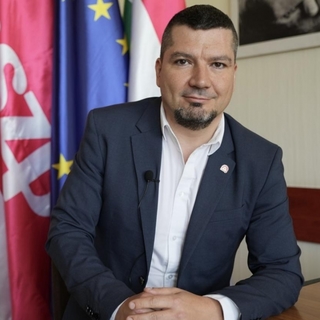 Varga László: szükségük van az önkormányzatoknak a bevételeikre