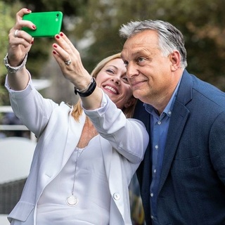 Orbán, a szélsőjobb európai ikonja