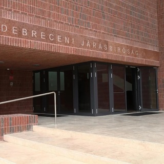 Letartóztatta a bíróság a hajdúszoboszlói emberöléssel gyanúsított férfit