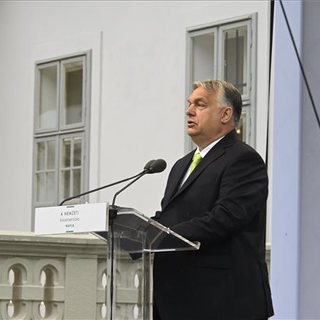 Orbán Viktor: egy újabb birodalmi érdek háborúba akar sodorni minket