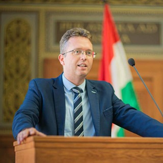 Megvan, ki lesz a lemondását benyújtó Csák János utódja